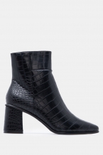 Black-Croco