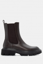 Кафяво Тъмно