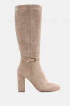 Бежово-Тъмно