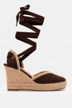 Кафяво Тъмно