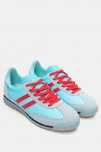 Небесно синьо